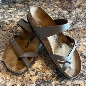 Birkenstock (Mayari) Taupe Cross-Strap Toe Loop Sandals